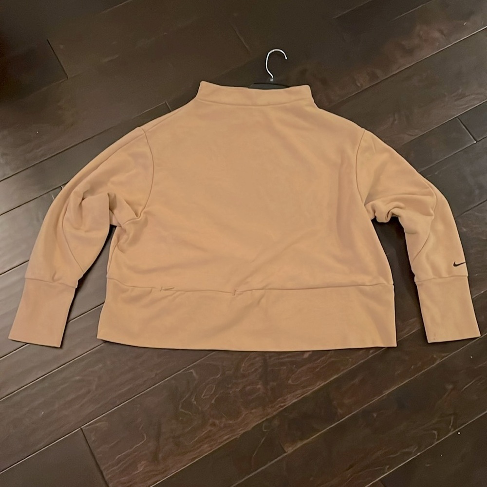 Nike cropped collar sweatshirt XL